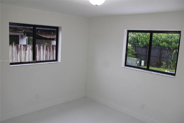 7630 SW 94th Ave, Miami, FL 33173