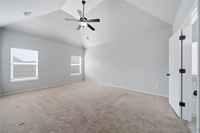 3309 W Knoxville Street W, Broken Arrow, OK 74012