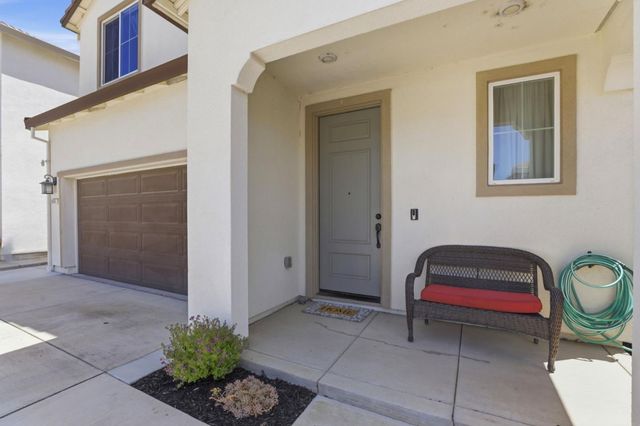 551 Gabriele Court, Hollister, CA 95023