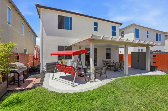 551 Gabriele Court, Hollister, CA 95023