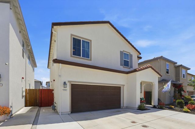 551 Gabriele Court, Hollister, CA 95023
