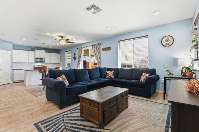 551 Gabriele Court, Hollister, CA 95023