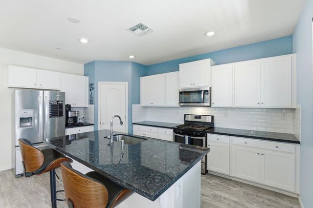 551 Gabriele Court, Hollister, CA 95023