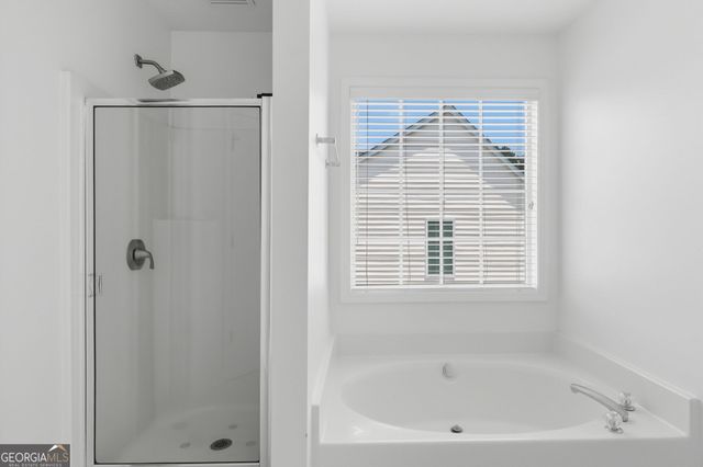 2123 Beacon Crest Drive, Buford, GA 30519