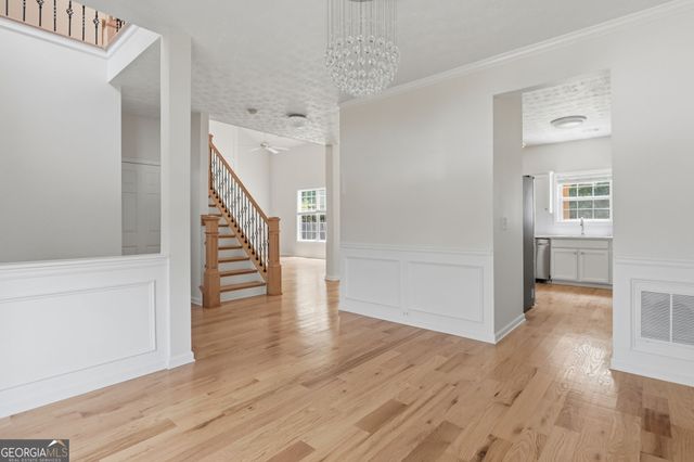 2123 Beacon Crest Drive, Buford, GA 30519