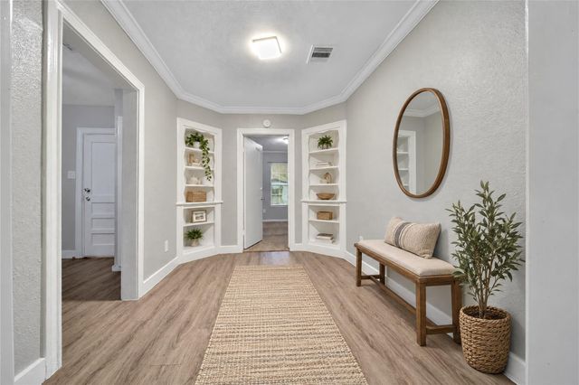 7707 Arberry Street, Houston, TX 77012