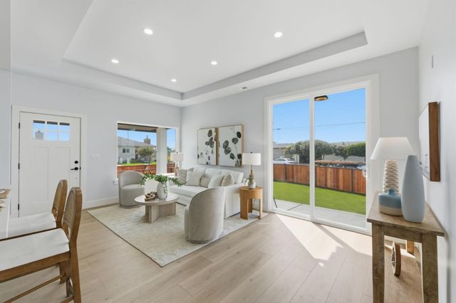 125 Shell Street, Pacifica, CA 94044