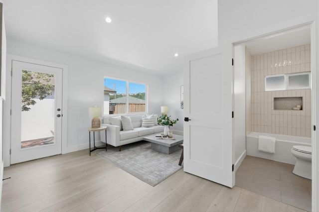 125 Shell Street, Pacifica, CA 94044