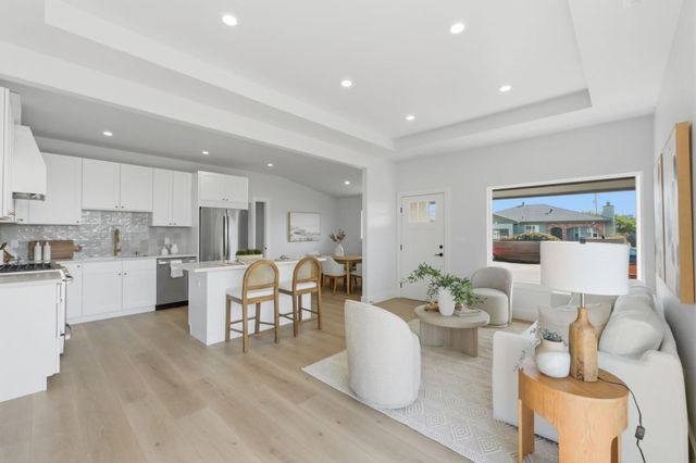 125 Shell Street, Pacifica, CA 94044