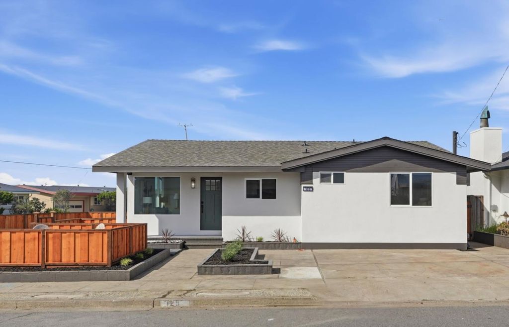 125 Shell Street, Pacifica, CA 94044