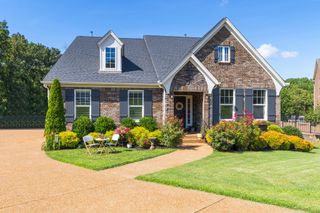 7156 Triple Crown Ln, Fairview, TN 37062