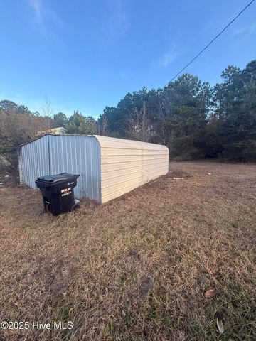 56 Riegel Drive, Hubert, NC 28539