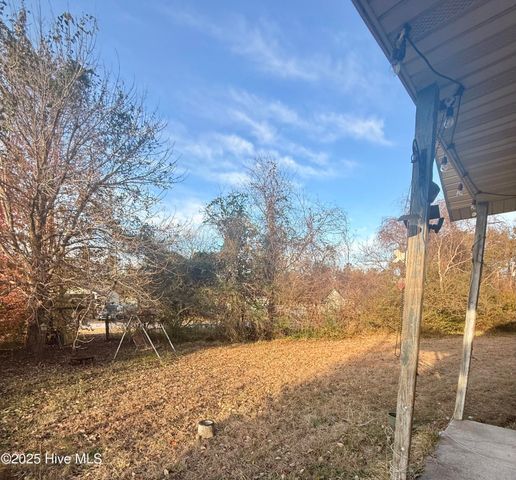 56 Riegel Drive, Hubert, NC 28539