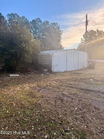 56 Riegel Drive, Hubert, NC 28539