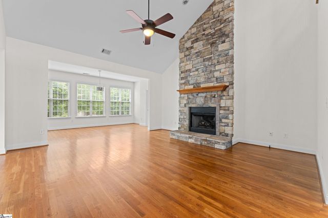 6 Aldgate Way, Greer, SC 29650