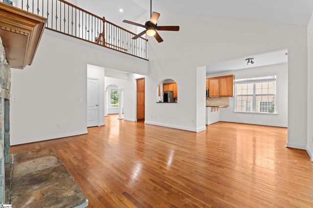 6 Aldgate Way, Greer, SC 29650
