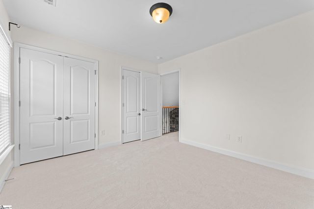 6 Aldgate Way, Greer, SC 29650