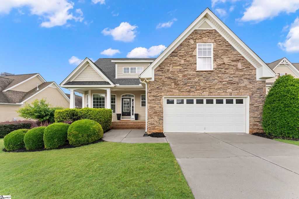 6 Aldgate Way, Greer, SC 29650