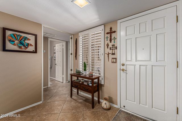 19122 N 98th Lane, Peoria, AZ 85382