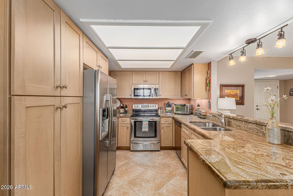 19122 N 98th Lane, Peoria, AZ 85382 — photo 3