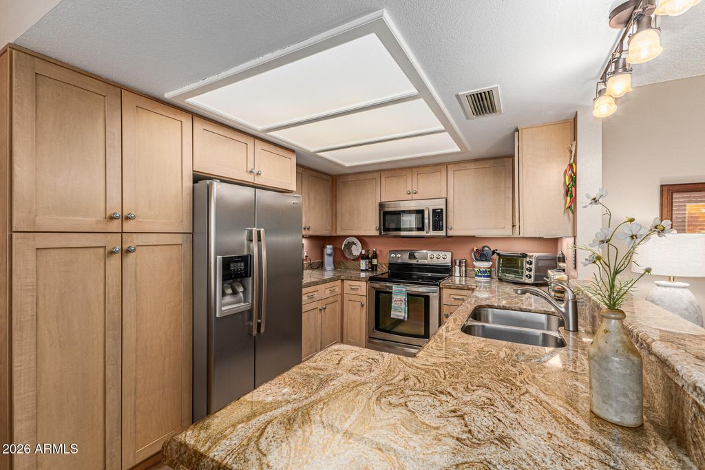 19122 N 98th Lane, Peoria, AZ 85382 — photo 4