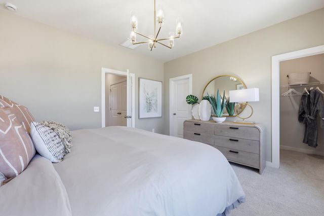 210 Laurelhurst Lane, Johns Island, SC 29455
