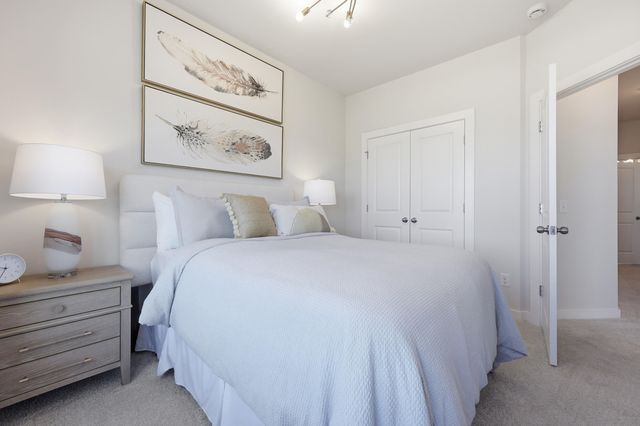 210 Laurelhurst Lane, Johns Island, SC 29455