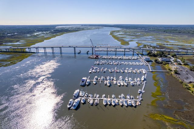 210 Laurelhurst Lane, Johns Island, SC 29455