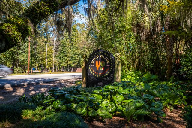 210 Laurelhurst Lane, Johns Island, SC 29455