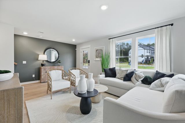 210 Laurelhurst Lane, Johns Island, SC 29455