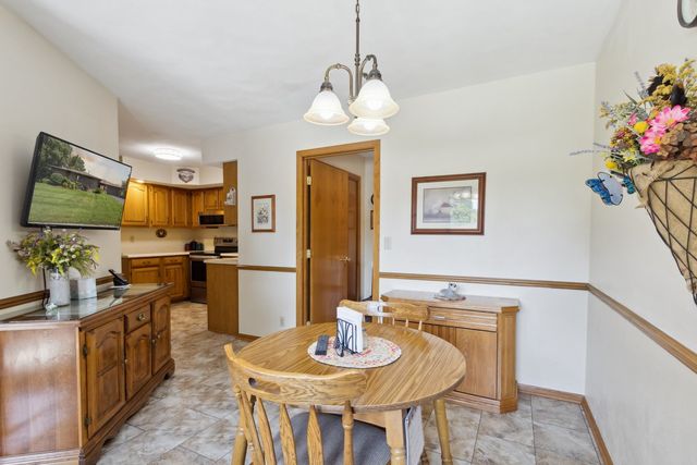 6770 Timberline Lane 26A, Rockford, IL 61108