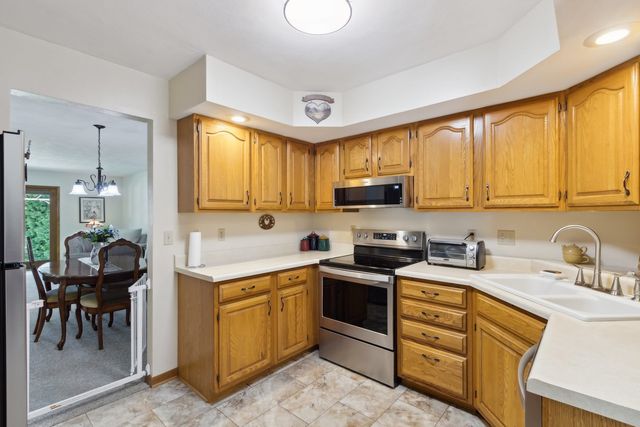 6770 Timberline Lane 26A, Rockford, IL 61108