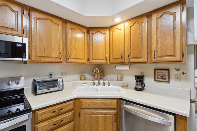 6770 Timberline Lane 26A, Rockford, IL 61108