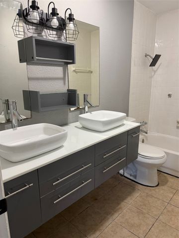 1801 Tameria Drive, Irving, TX 75060