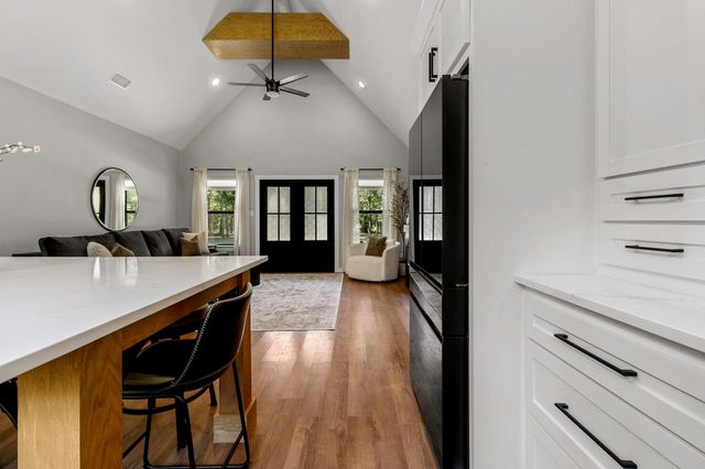 22797 Sharp Road, Montgomery, TX 77356