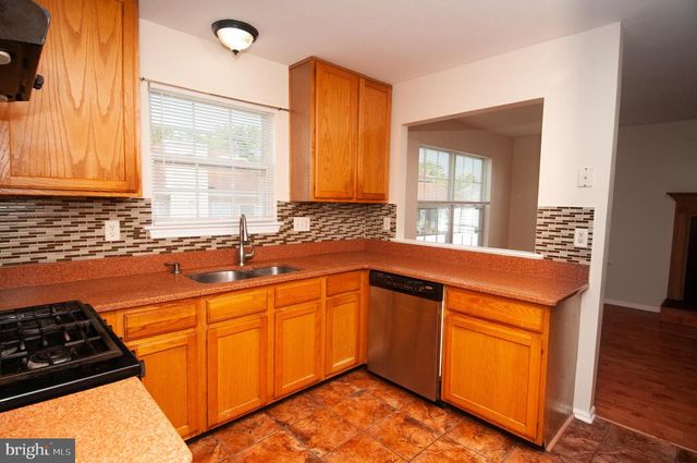 17 YORKSHIRE VILLAGE, Lawrence Township, NJ 08648