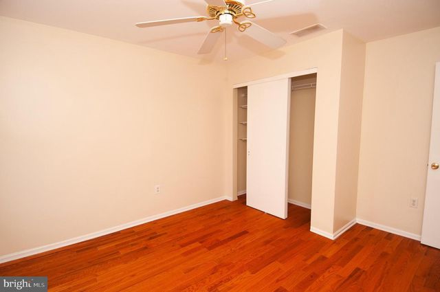 17 YORKSHIRE VILLAGE, Lawrence Township, NJ 08648