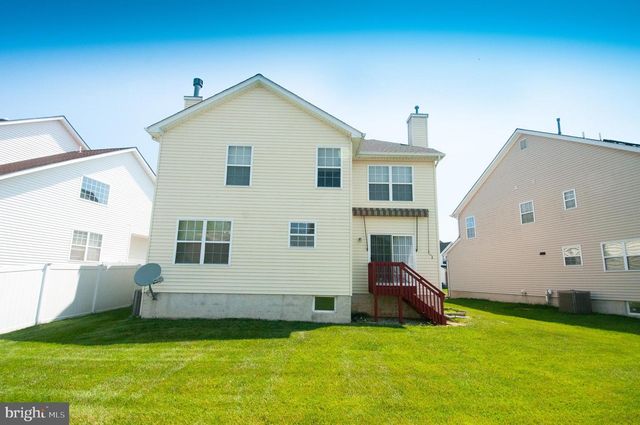 17 YORKSHIRE VILLAGE, Lawrence Township, NJ 08648