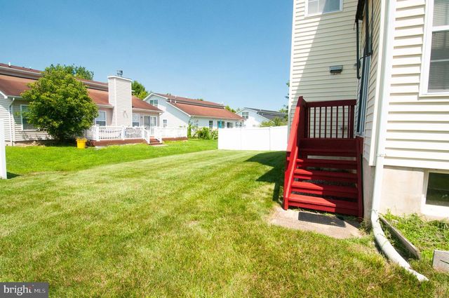 17 YORKSHIRE VILLAGE, Lawrence Township, NJ 08648