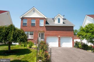 17 YORKSHIRE VILLAGE, Lawrence Township, NJ 08648