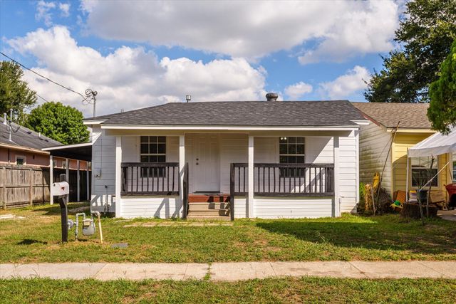 2701 Almendares Avenue, Pasadena, TX 77506