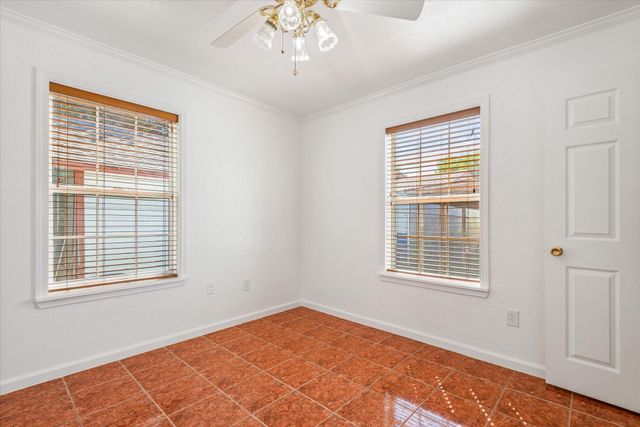 2701 Almendares Avenue, Pasadena, TX 77506