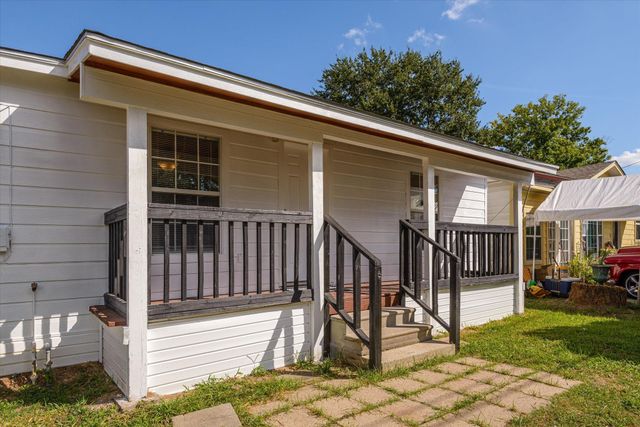 2701 Almendares Avenue, Pasadena, TX 77506