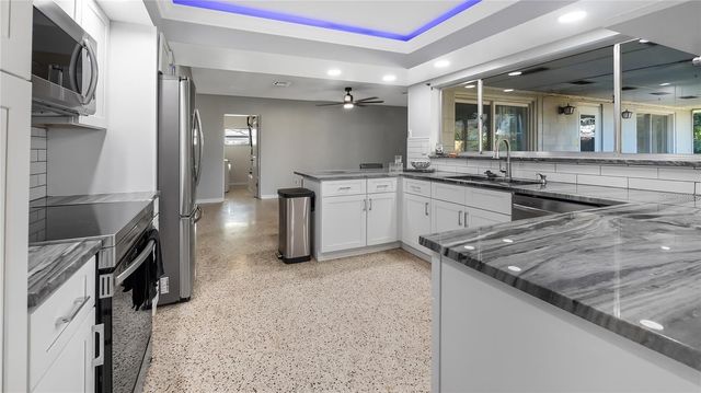 2612 TIMBERLAKE DRIVE, Orlando, FL 32806