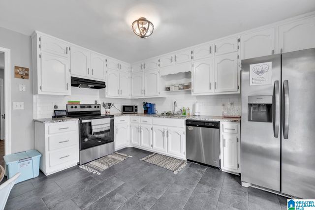 101 PINEHURST ROAD, Trussville, AL 35173