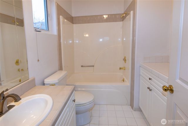 1093 Rue Jolie, Wenatchee, WA 98801