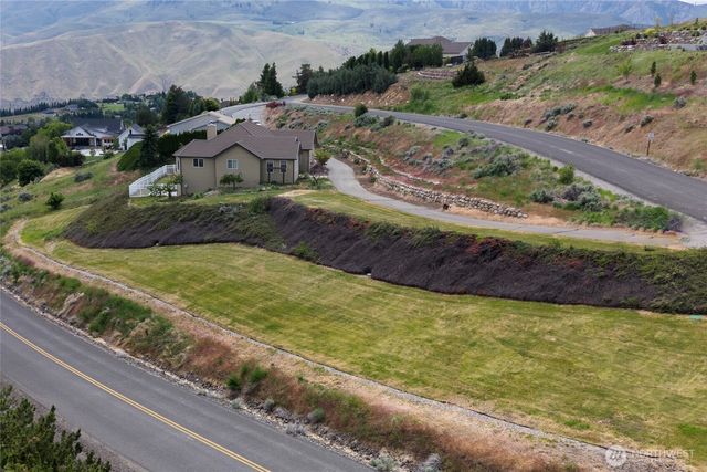 1093 Rue Jolie, Wenatchee, WA 98801