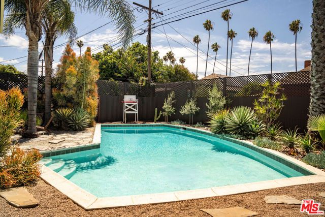 2122 W 29th Street, Los Angeles, CA 90018
