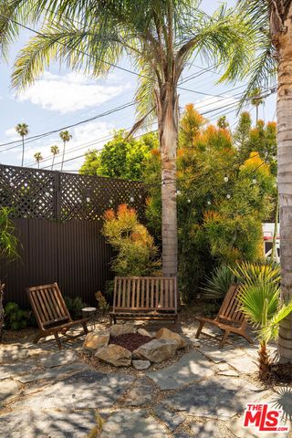 2122 W 29th Street, Los Angeles, CA 90018