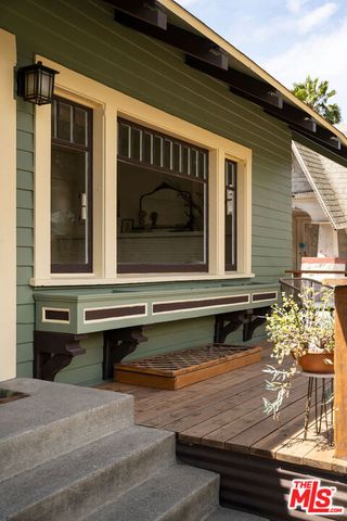 2122 W 29th Street, Los Angeles, CA 90018